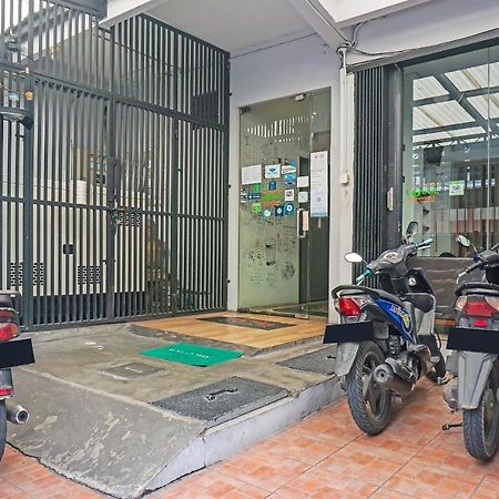 Spot On 91821 The Packer Lodge 雅加达 外观 照片